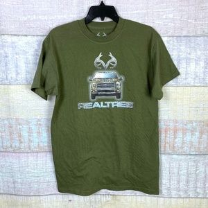 NWOT Realtree Camo FORD Truck T-Shirt